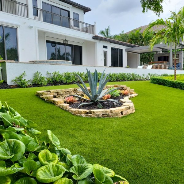 Backyard Stone Feature set in Artificial Turf with variety of textures